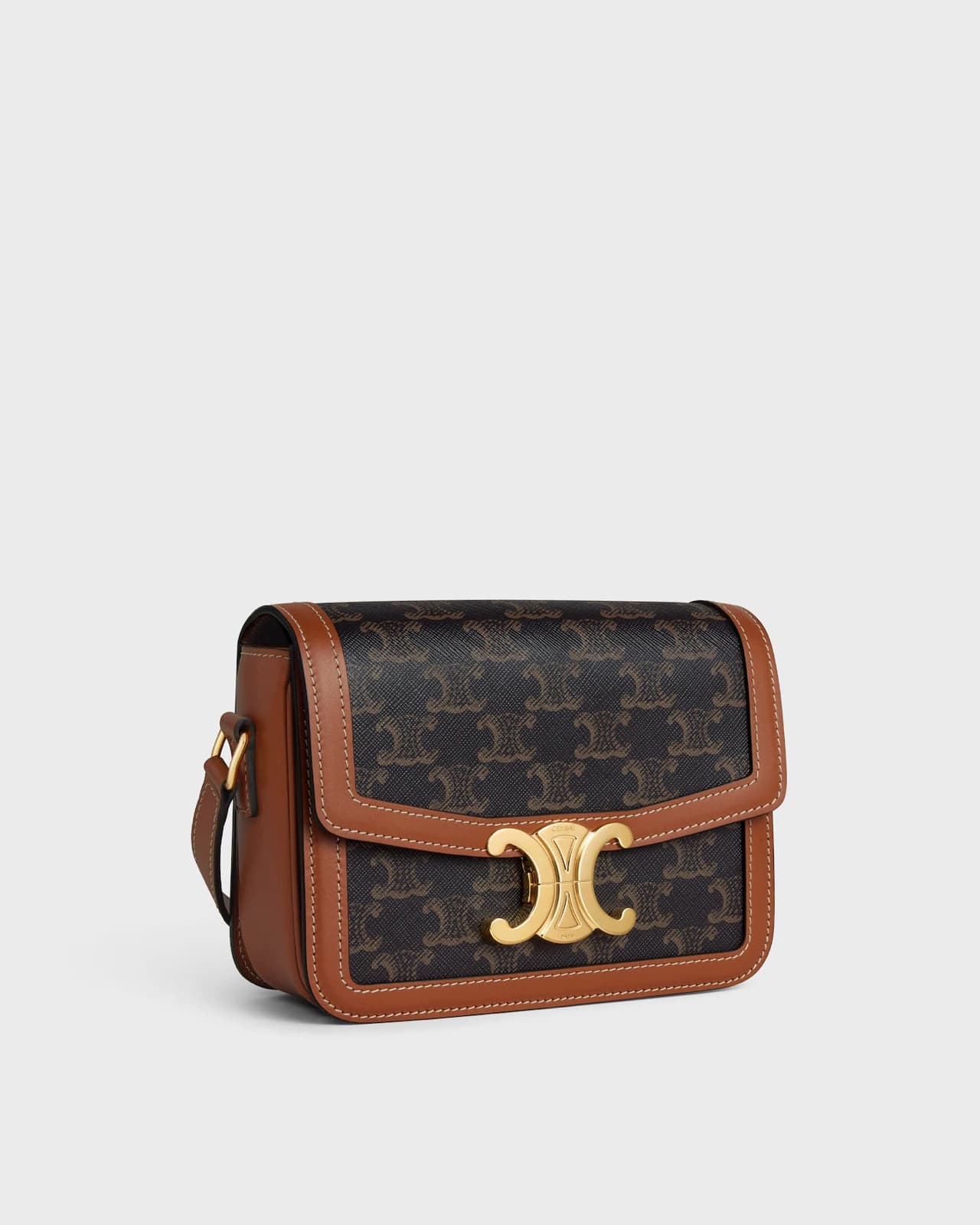 Céline Teen Triomphe — vue 2