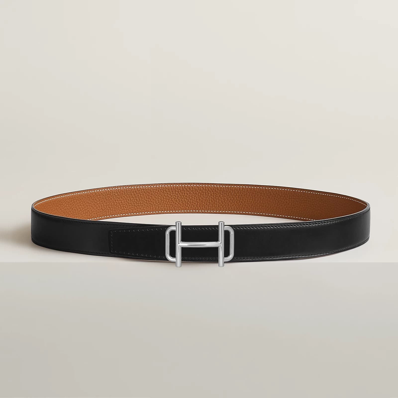 Hermes Boucle de ceinture Royal & Cuir de ceinture réversible 32 mm Couleur Noir / Gold