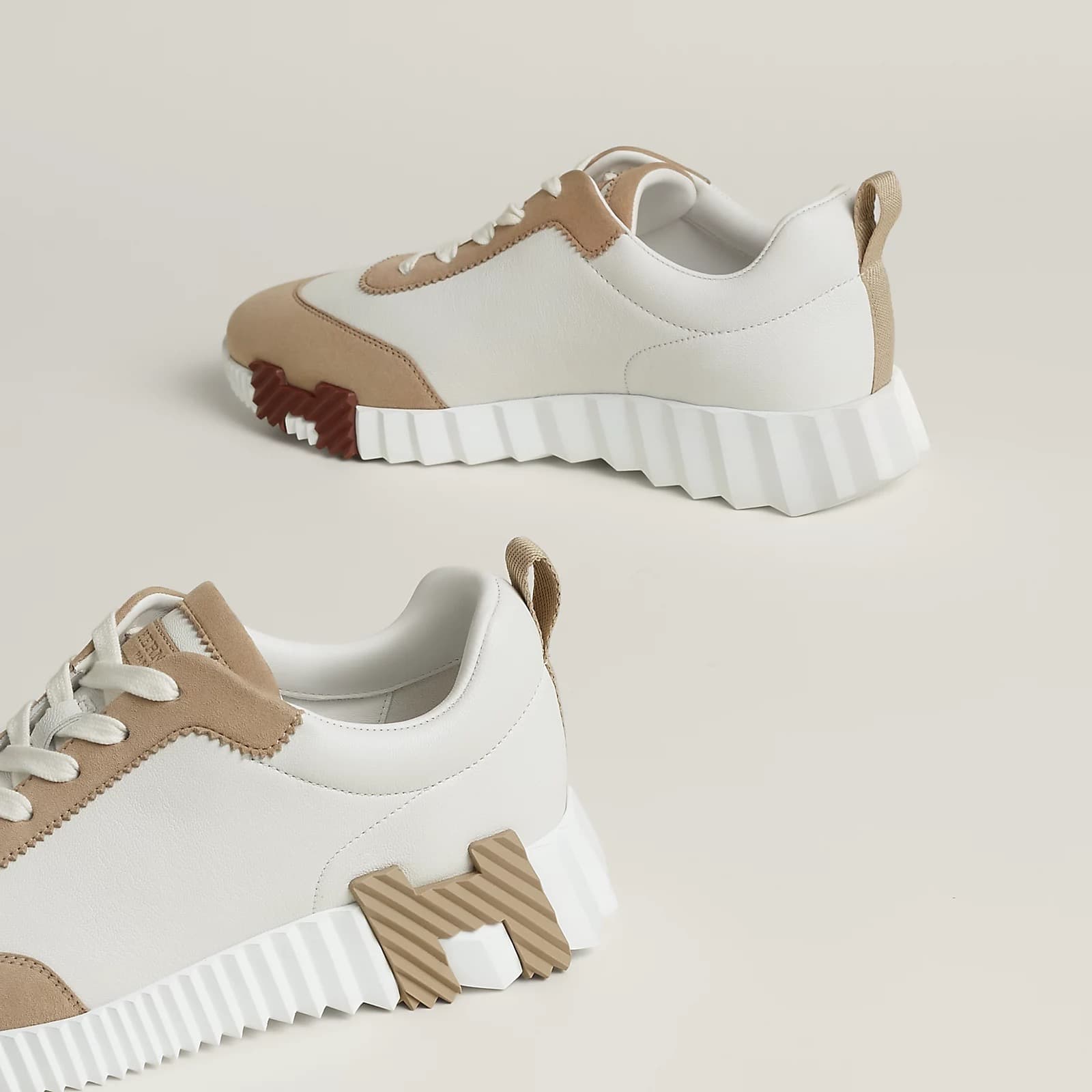 Hermes Sneakers Boucing Blanc • Beige Caramel — vue 4