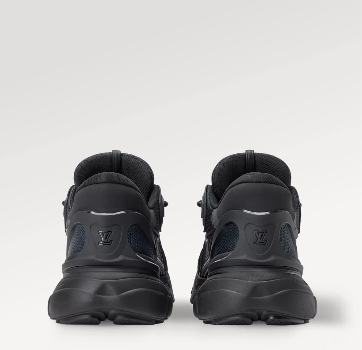 Louis Vuitton Sneakers Summit Black — vue 2