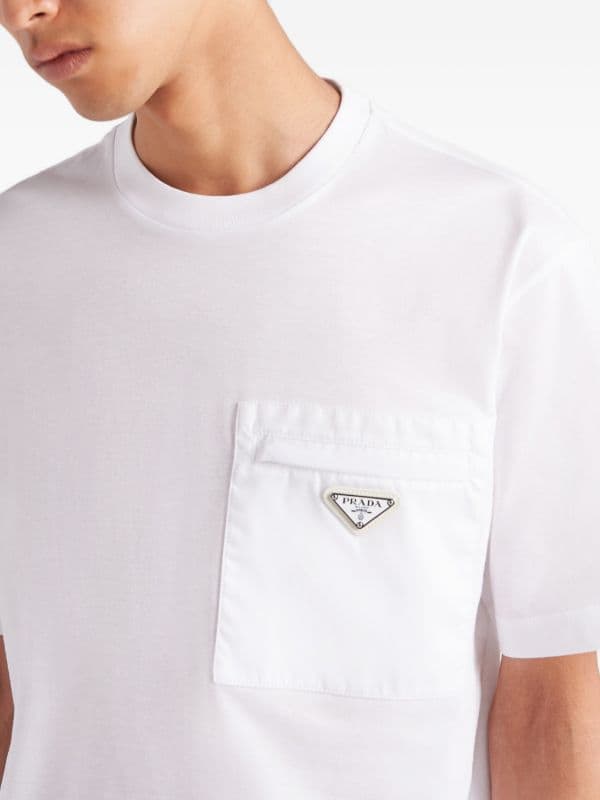 Prada tee-shirt à Plaque Logo et à Poche Poitrine Blanc — vue 2