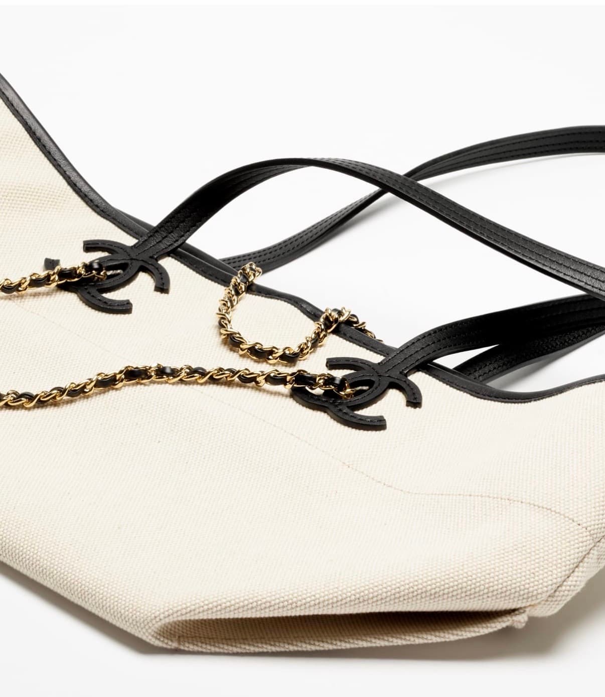 Chanel Petit Cabas — vue 4