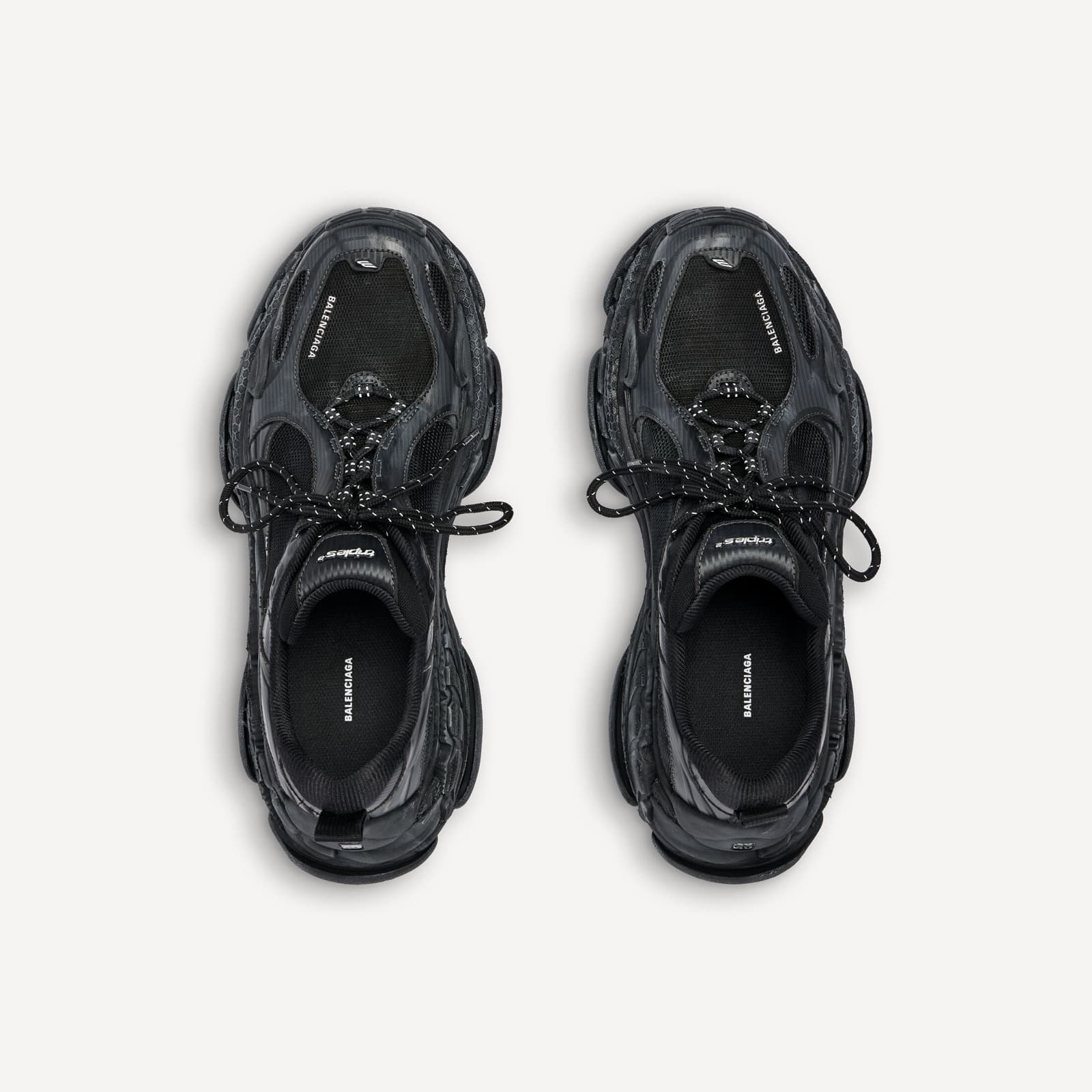 BALANCIAGA SNEAKER TRIPLE S.2 EN NOIR/GRIS FONCÉ — vue 4