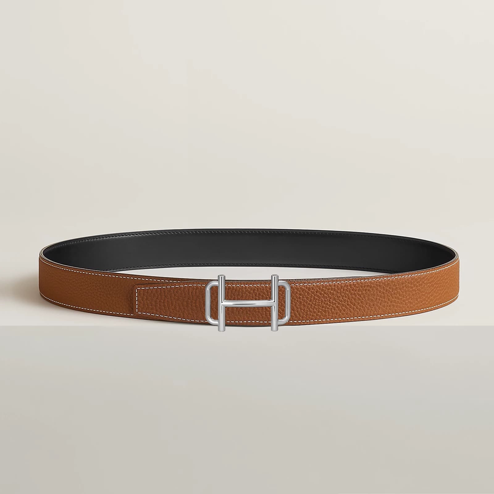 Hermes Boucle de ceinture Royal & Cuir de ceinture réversible 32 mm Couleur Noir / Gold — vue 2
