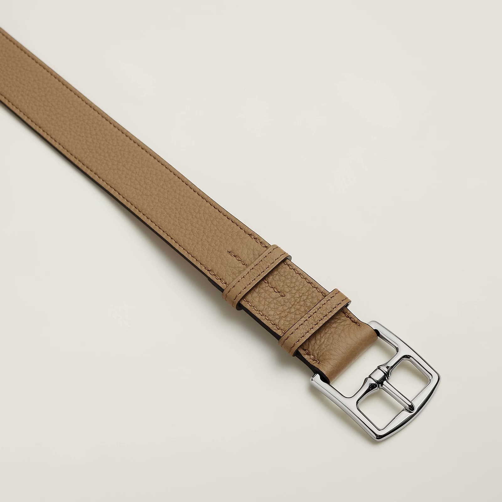Hermes Ceinture Etrivière 32 Couleur Poussière — vue 2