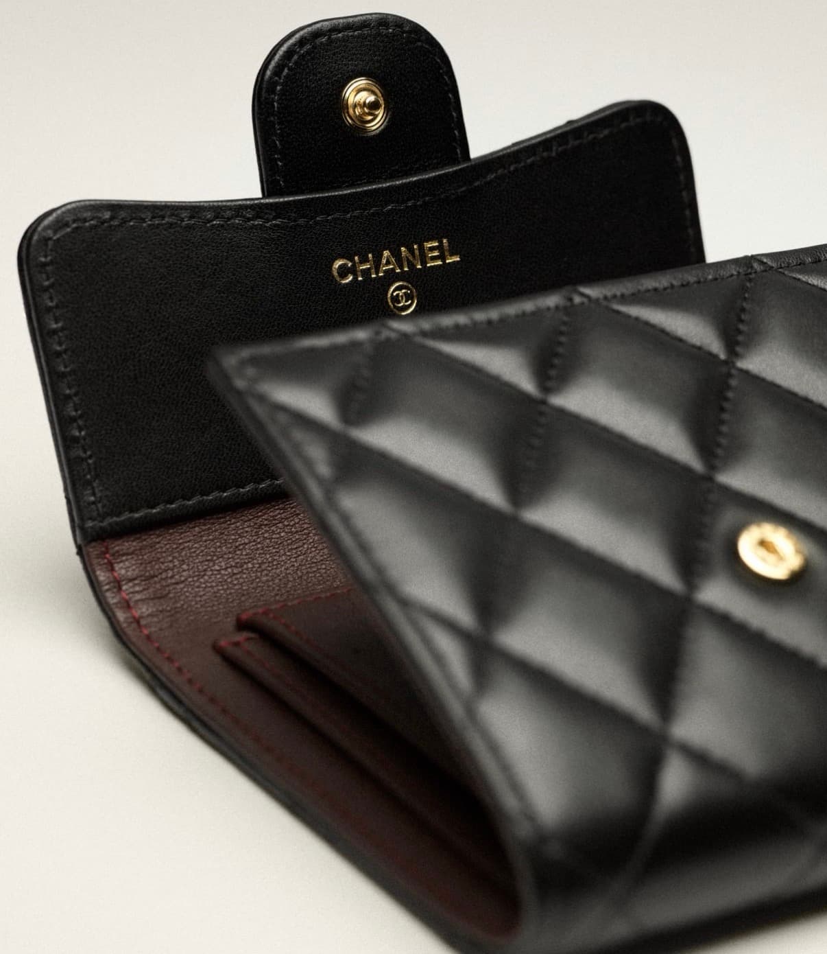 Chanel Petit portefeuille à rabat classique — vue 3